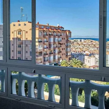 Espanhouse Vera Torreblanca تورّيفيِخا